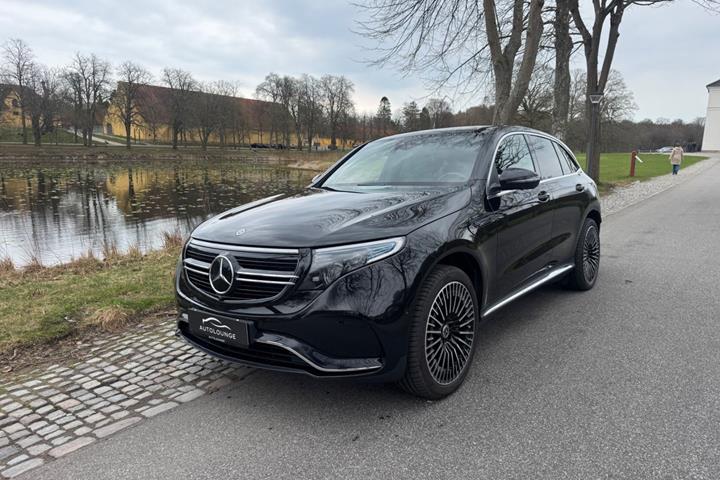 Sort Mercedes EQC400 fra 2022
