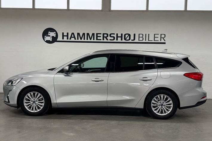 Sølv Ford Focus fra 2019