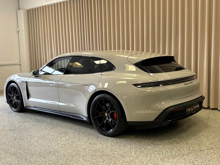 Porsche Taycan GTS Performance+ Sport Turismo