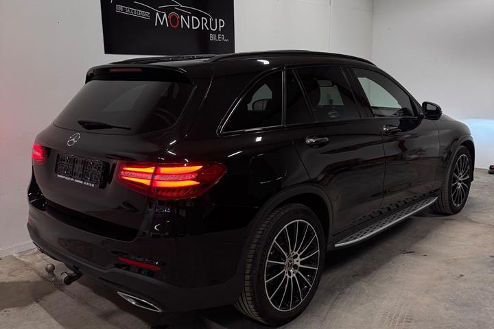 Sort Mercedes GLC350 d fra 2018
