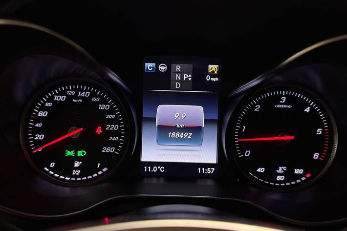 Sort Mercedes GLC350 d fra 2018