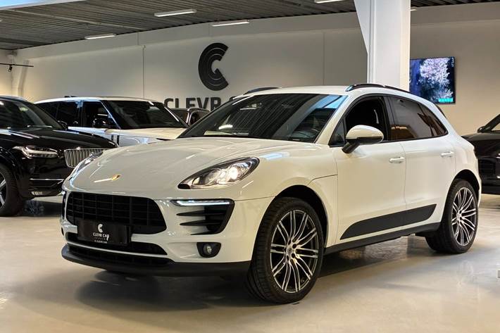 Hvid Porsche Macan fra 2018