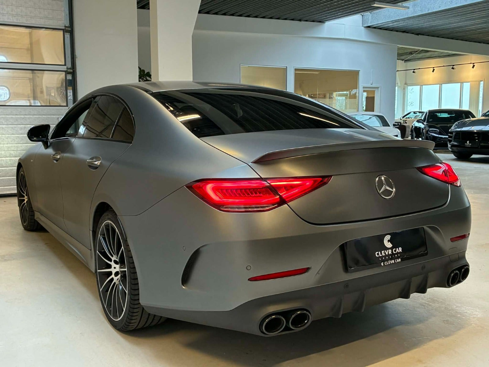 Grå Mercedes CLS53 fra 2019