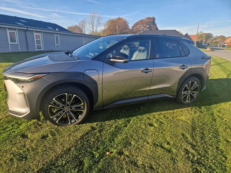 Toyota BZ4X Active Design