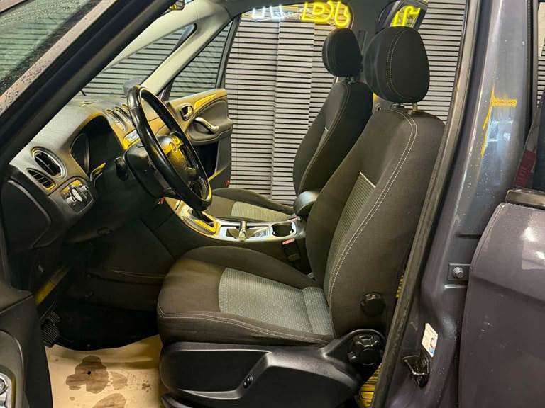 Ford Galaxy 2,0 TDCi 140 Ghia aut. 7prs