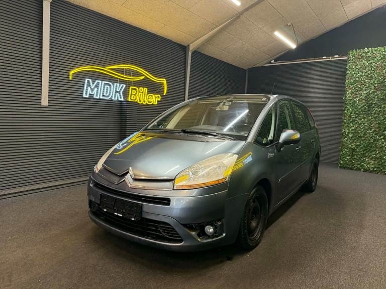 Citroën Grand C4 Picasso 1,6 HDi 110 VTR E6G 7prs