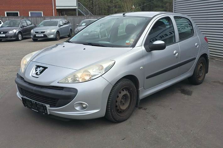 undefined Peugeot 206+ fra 2012