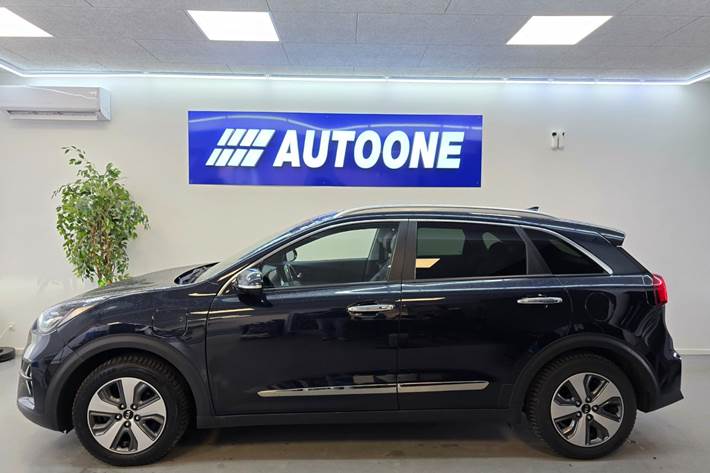 Blå Kia Niro fra 2020