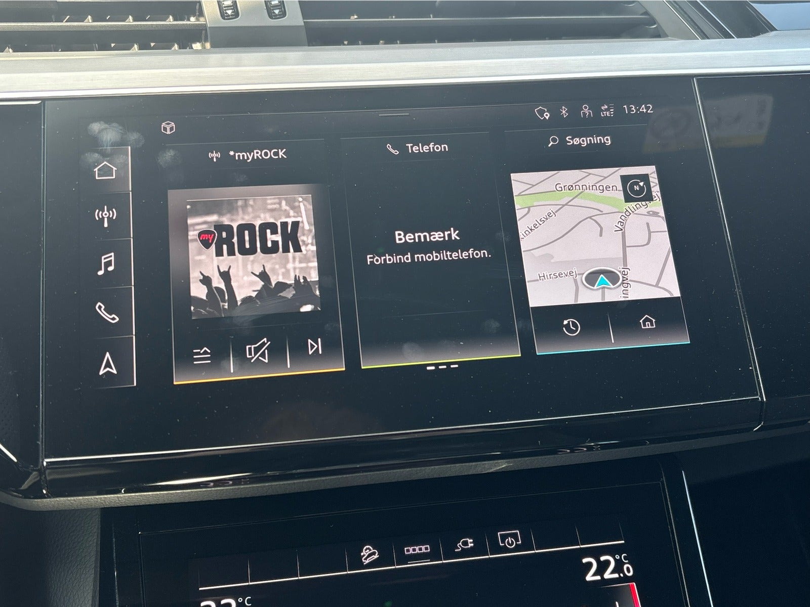 Sort Audi e-tron fra 2022