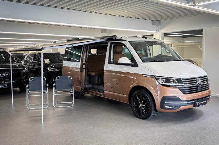 Hvid VW California fra 2023