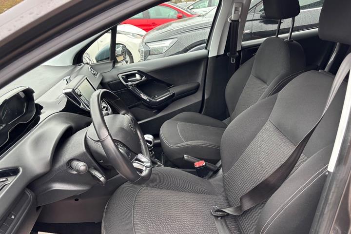 undefined Peugeot 208 fra 2019