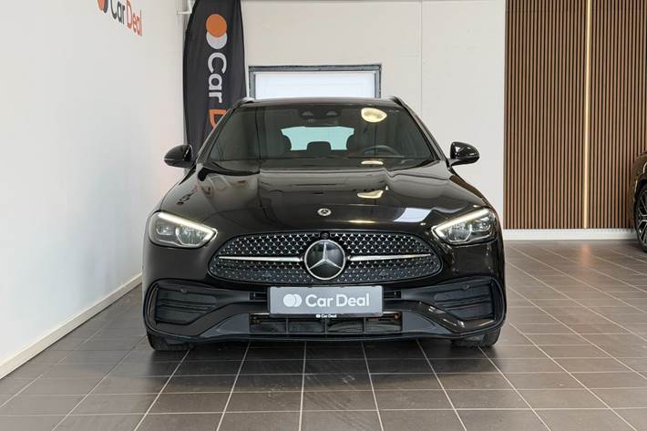 Sort Mercedes C300 e fra 2023