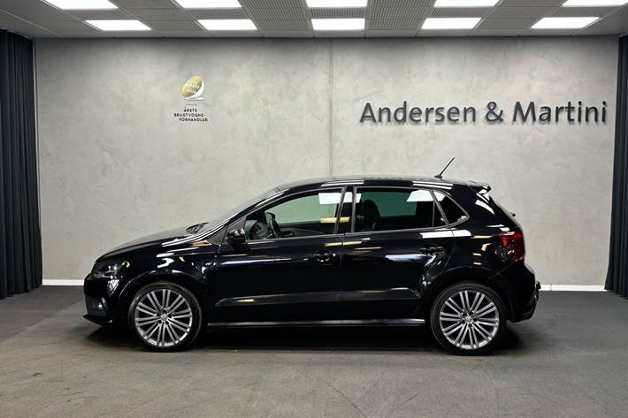 Sort VW Polo fra 2017