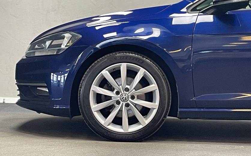 VW Golf