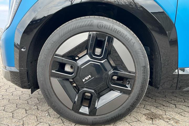 Blå Kia EV9 fra 2025
