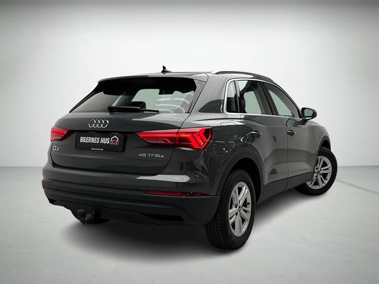 Audi Q3 1,4 45 TFSI e Plugin-hybrid Attitude Plus S Tronic 245HK 5d 6g Aut.