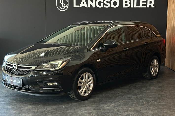 Sort Opel Astra fra 2016