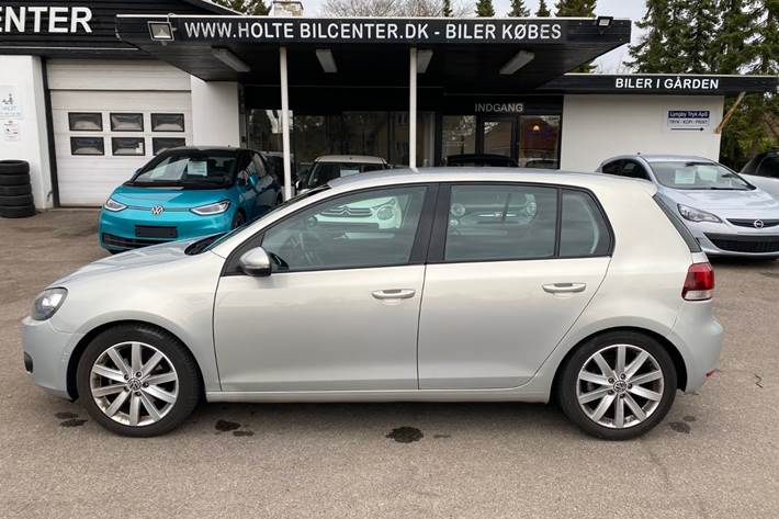 Sølv VW Golf VI fra 2009
