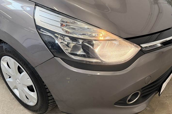 Sort Renault Clio IV fra 2014