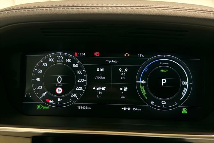 Blå Land Rover Range Rover fra 2018