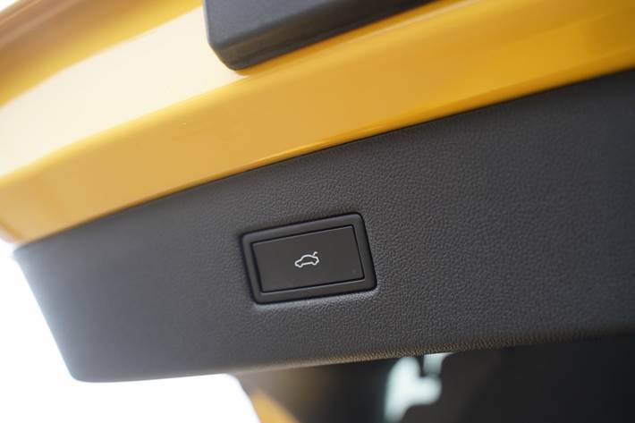 Gul Ford Capri fra 2024