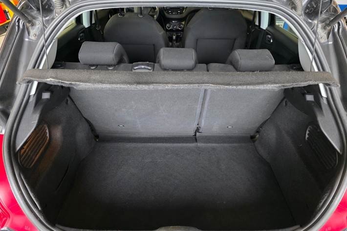 undefined Peugeot 208 fra 2014