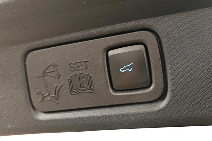 Grå Ford Mustang Mach-E fra 2021