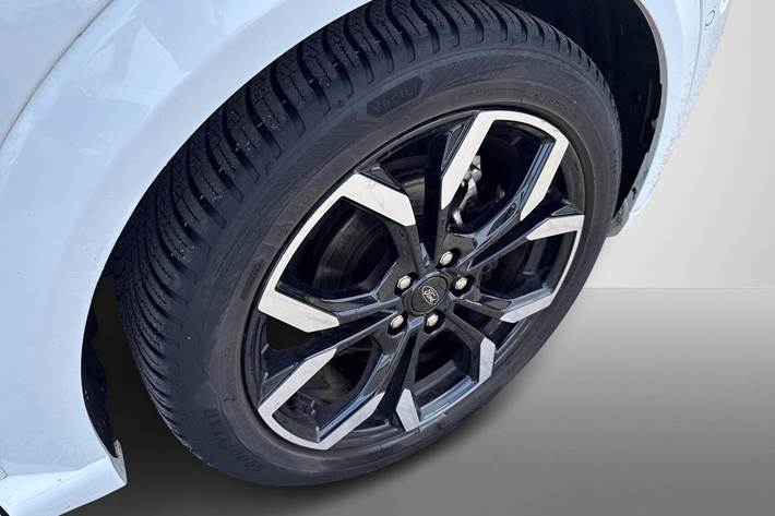 Hvid Ford Puma fra 2022