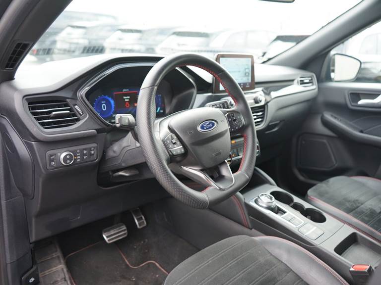 Ford Kuga 2,5 PHEV ST-Line CVT