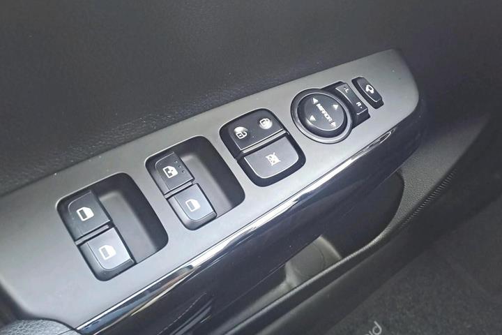 Hvid Kia Picanto fra 2024
