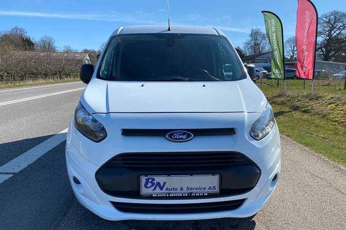 Hvid Ford Transit Connect fra 2016