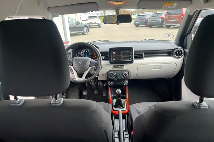 Grå Suzuki Ignis fra 2018