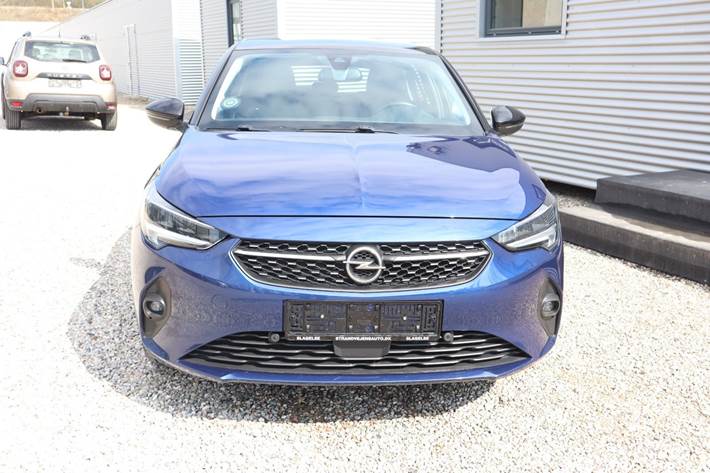 Blå Opel Corsa fra 2021