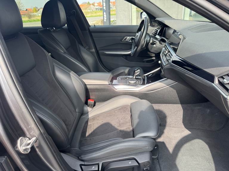 BMW 330e 2,0 M-Sport xDrive aut.