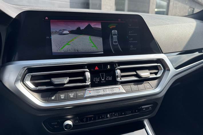 undefined BMW 330e fra 2021