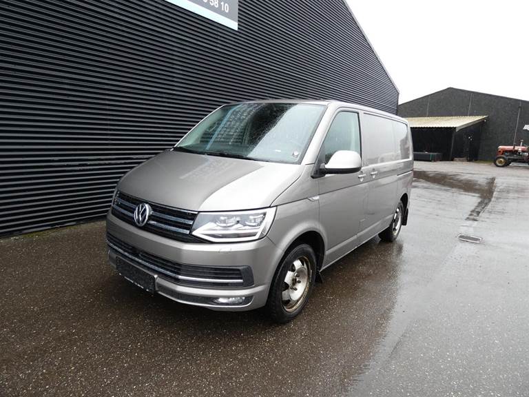 VW Transporter 2,0 TDi 199 Kassevogn DSG 4Motion kort