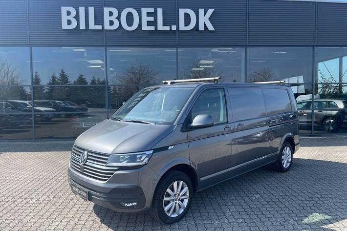 Grå VW Transporter fra 2020