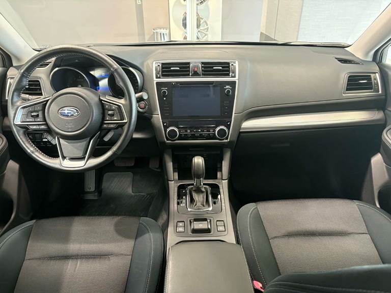 Subaru Outback 2,5 Active L-tr. Van