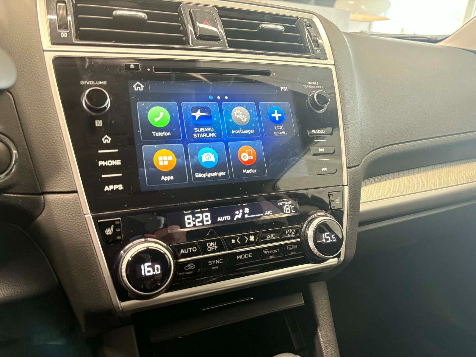 Blå Subaru Outback fra 2019