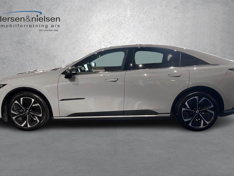 Mazda 6e EL Takumi Plus 258HK 5d Aut.