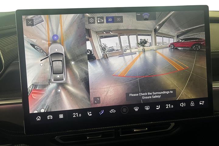 undefined Mazda 6e fra 2026