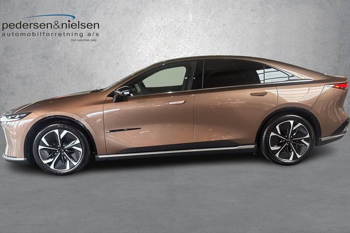 undefined Mazda 6e fra 2026