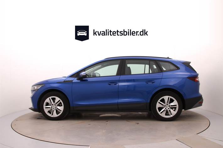 Blå Skoda Enyaq fra 2024