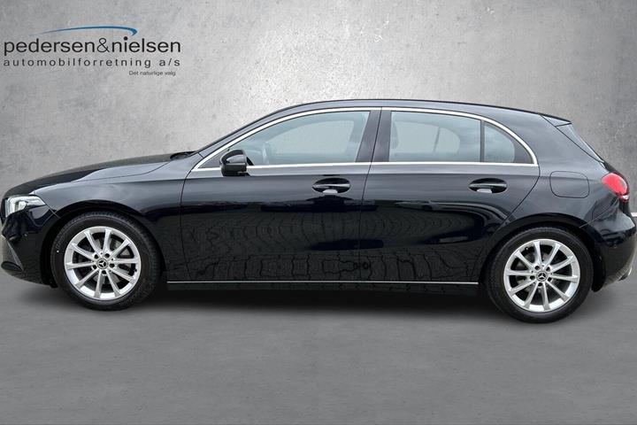 Sort Mercedes A200 fra 2018