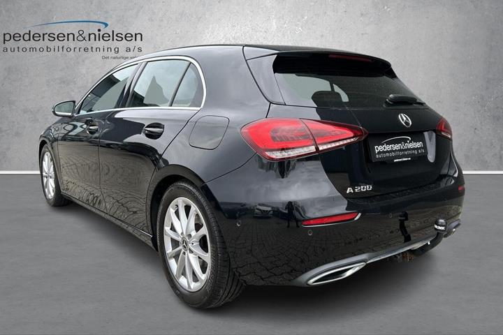 Sort Mercedes A200 fra 2018
