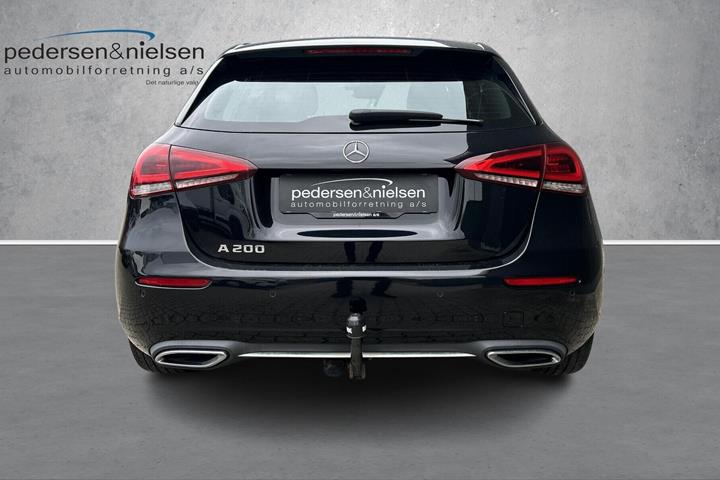 Sort Mercedes A200 fra 2018