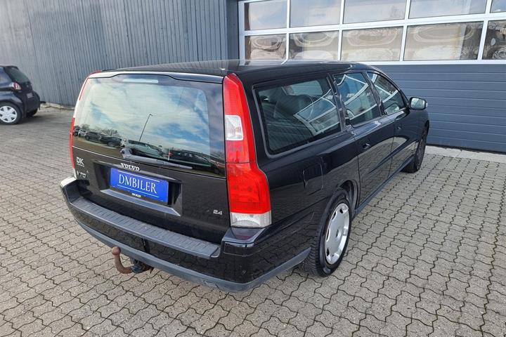 Sort Volvo V70 fra 2006
