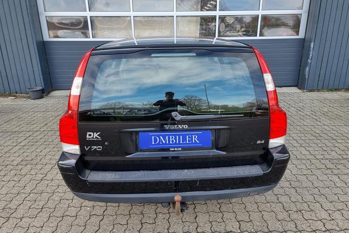 Sort Volvo V70 fra 2006