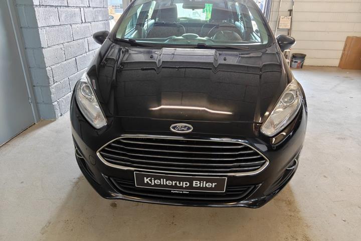 Gul Ford Fiesta fra 2015