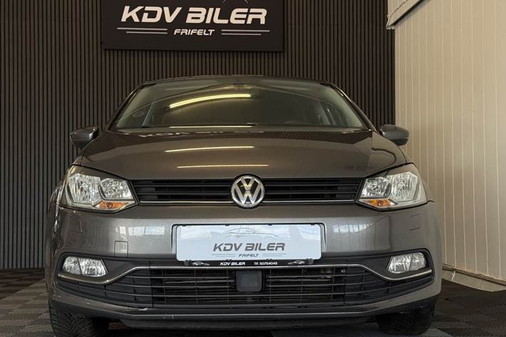 Sølv VW Polo fra 2016